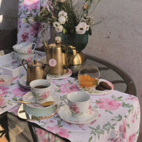 Скатерть прямоугольная Textile Wildrose 150х300 см