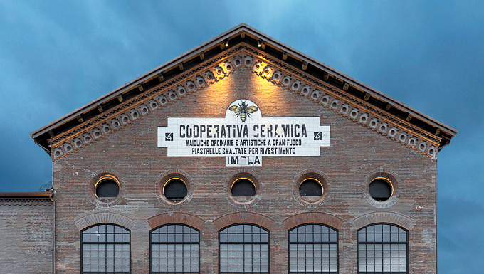 150-летняя история Imola Ceramica
