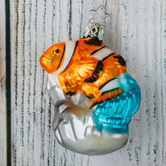 Новогодняя игрушка "Рыба-клоун" 8,5 см