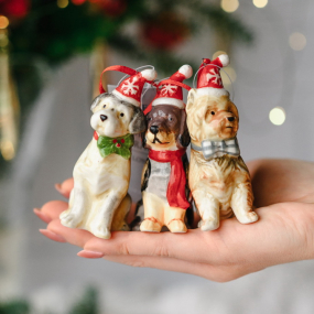Новогодняя игрушка "Такса в шляпе Санты" 9 см