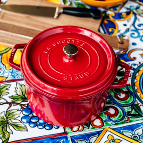 Кокот высокий круглый La Cocotte 24 см / 4,7 л, вишневый