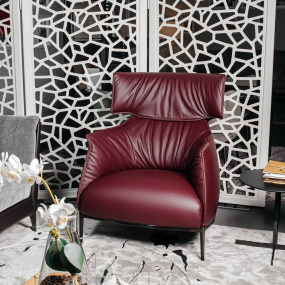 Кресло Poltrona Frau Archibald King, Carrubbo