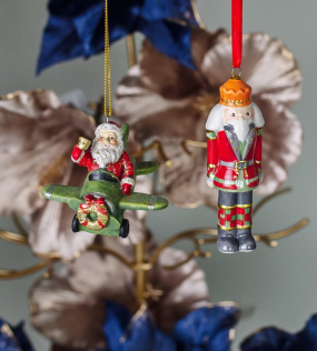 Елочная игрушка "Щелкунчик в красном сюртуке" 10 см