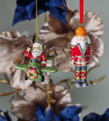 Елочная игрушка "Щелкунчик в красном сюртуке" 10 см