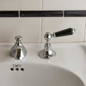 Смеситель для раковины Devon & Devon Black Dandy MARF46CRBD, хром