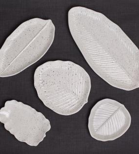 Блюдо-лист Relief Zelda 18х12 см