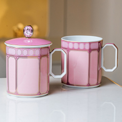 Кружка с крышкой Signum Rose 390 мл