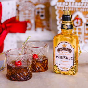 Елочная игрушка "Бутылка виски с конфетти" 11 см