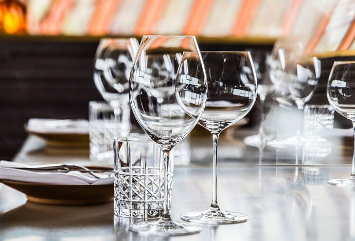 Бокалы и посуда для напитков