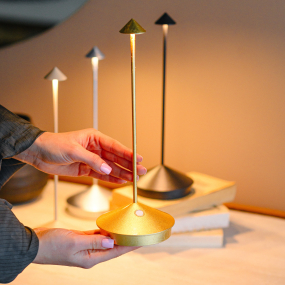 Лампа настольная Zafferano Pina Pro 29 см, цвет золото