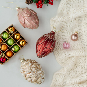 Елочный шар "Лепестки" 14 см (коричневый)