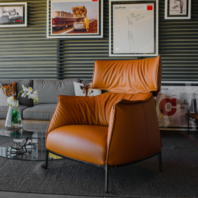 Кресло Poltrona Frau Archibald King, Sahara