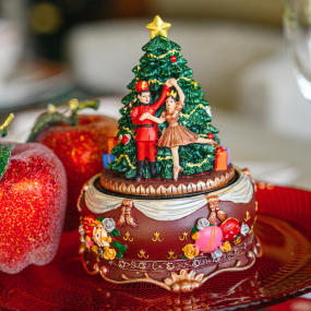 Шкатулка музыкальная "История Щелкунчика" 15,5х11,5х11,5 см