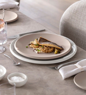 Тарелка столовая NewMoon beige 27 см