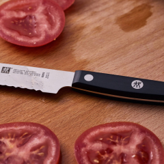 Нож универсальный Zwilling Gourmet 13 см
