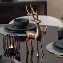 Фигурка Villeroy & Boch Christmas Chic "Олень" 36 см, золотая