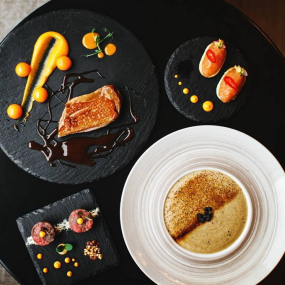 Блюдо круглое сервировочное Olly Ardesia 30 см