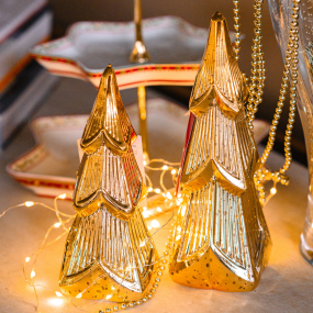 Фигурка с подсветкой "Елка" Christmas Snowy 18 см, цвет шампань