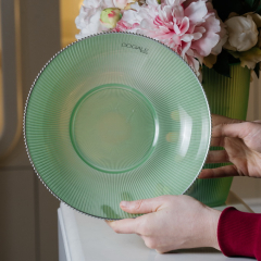 Блюдо глубокое Dogale Plisse 25,5 см, зеленое