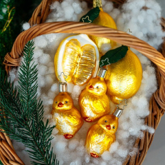 Игрушка на елку "Маленький цыпленок" 7 см