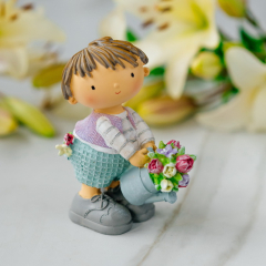 Фигурка "Мальчик с лейкой" 15 см