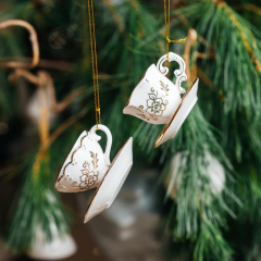 Елочная игрушка "Чайная пара с золотым декором" 7,6 см, в ассортименте