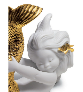 Статуэтка "Резвясь у моря. Re-Deco золото" 10х12х5 см