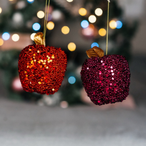 Елочная игрушка "Красный фрукт" 9 см, в ассортименте