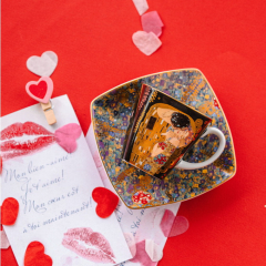 Чашка для эспрессо с блюдцем "Поцелуй" 100 мл, черная