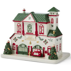 Фигурка Spode Christmas Tree Giftware "Пожарная станция" 14х17х11 см, с подсветкой