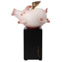 Фигурка "Летающая свинка" 19,5 см (лимит. 499 изд.)
