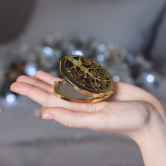 Зеркало карманное стеклянное в рамке "Дерево жизни" 7,5 см