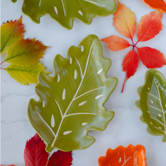 Блюдо-лист Relief Foglie 26х18х3 см, зеленое