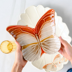 Тарелка салатная Cloudy Butterflies by Claudia Schiffer 31,1х25,4 см