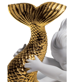 Статуэтка "Резвясь у моря. Re-Deco золото" 10х12х5 см