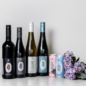 Вино безалкогольное Eins-Zwei-Zero Riesling, 0.75л, белое