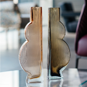 Ваза Tummy 35 см, дымчатая