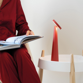 Лампа настольная Zafferano Angelina Pro 26 см, красная