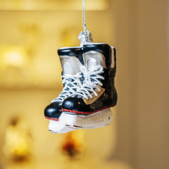 Игрушка на елку "Хоккейные коньки" 10,8 см