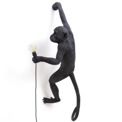 Лампа настенная Seletti Monkey Lamp Hanging 65 см, черная, версия 2
