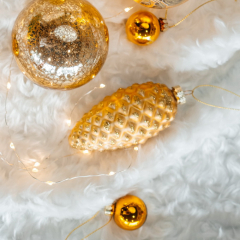 Новогодняя игрушка "Шишка" 11 см, золото