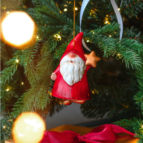 Игрушка на елку "Санта со звездой" 14 см