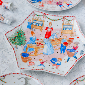 Блюдо-звезда Hutschenreuther Christmas feast 34 см