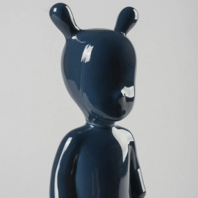 Статуэтка The Dark Blue Guest 30х11х11 см