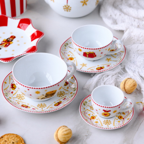 Чашка для завтрака с блюдцем Christmas Love 430 мл
