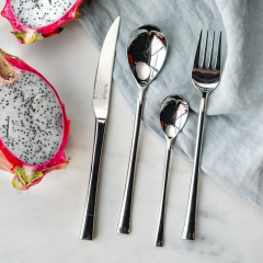 Набор столовых приборов New York, 24 предмета, в подарочной коробке Red