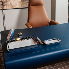 Стол письменный Poltrona Frau Peek-a-Book 183х91