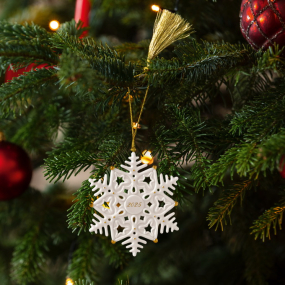 Елочная игрушка "Снежинка" Christmas Classics 10,5 см