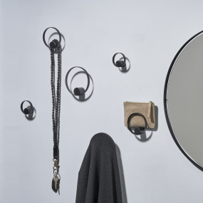 Полотенцедержатель круглый Zone Hoooked on rings 332026, 7,6 см, черный