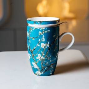 Кружка с крышкой "Цветущие ветки миндаля" 500 мл, цвет голубой